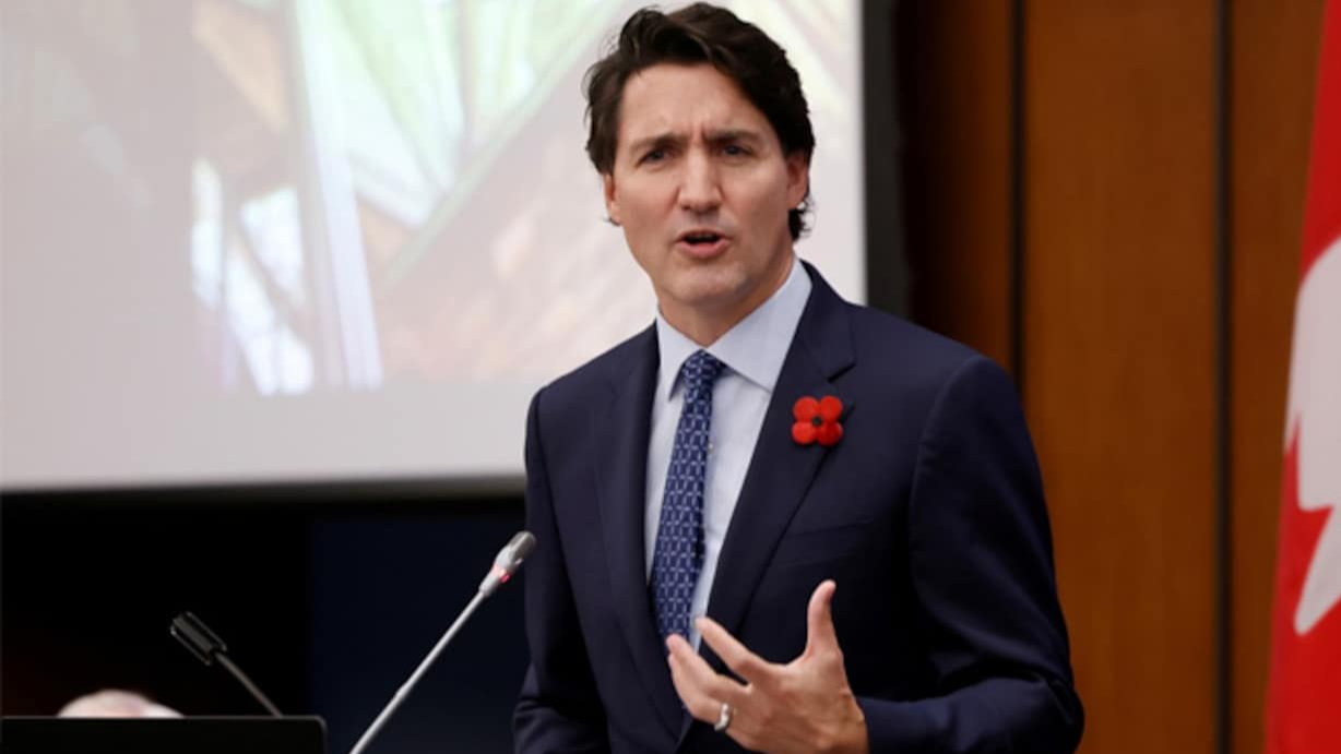 Pistols: Canada offers a complete possession ban
