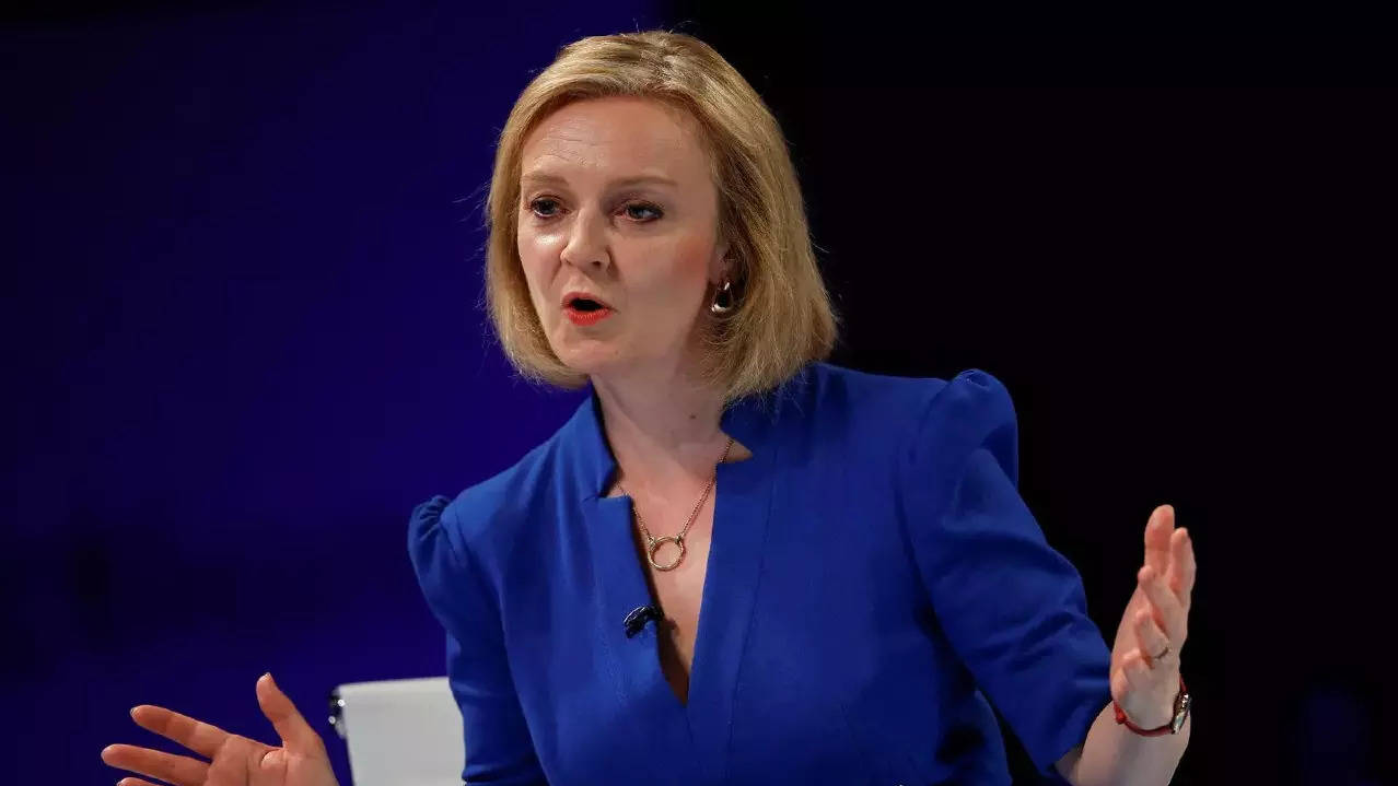 Facing opposition: PM Truss gasps on economic front, now people miss Sunak