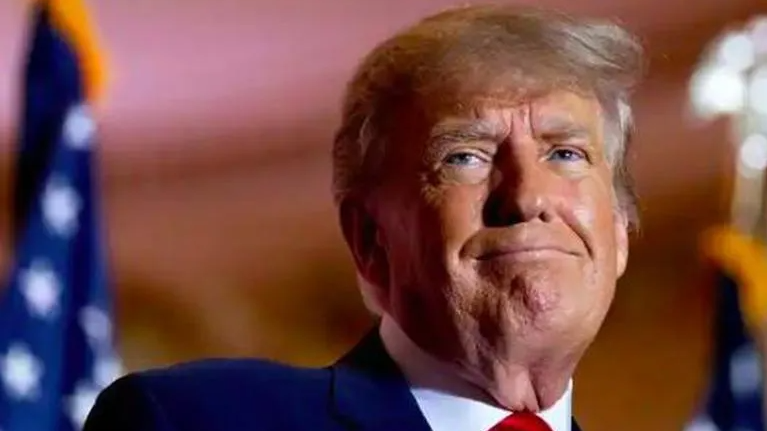 "I HAVE RETURNED!" : Trump returns to Facebook after being reinstated in