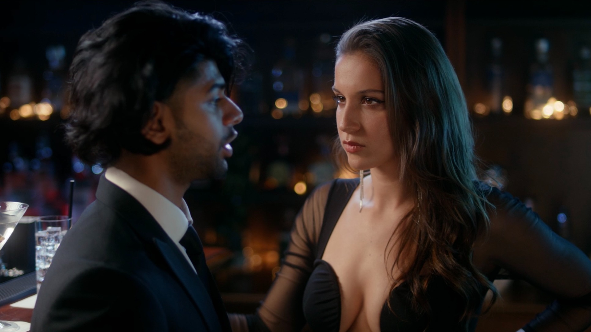 Short	Film	'One	Phone	Call'	Starring	Ana	K.	Cruz	Unravels	an	
Unexpected Twist	When	A	Seemingly	Harmless	‘Rendezvous’	
Becomes	a	Mission	to	Save	Innocent	Lives.