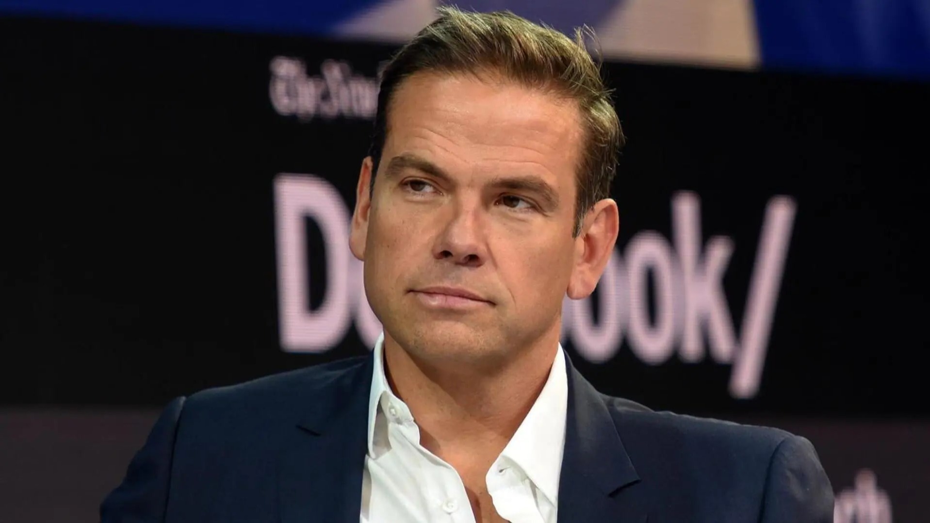 The Strategic Implications of the Murdochs' Potential Investment in a Social Media Platform
