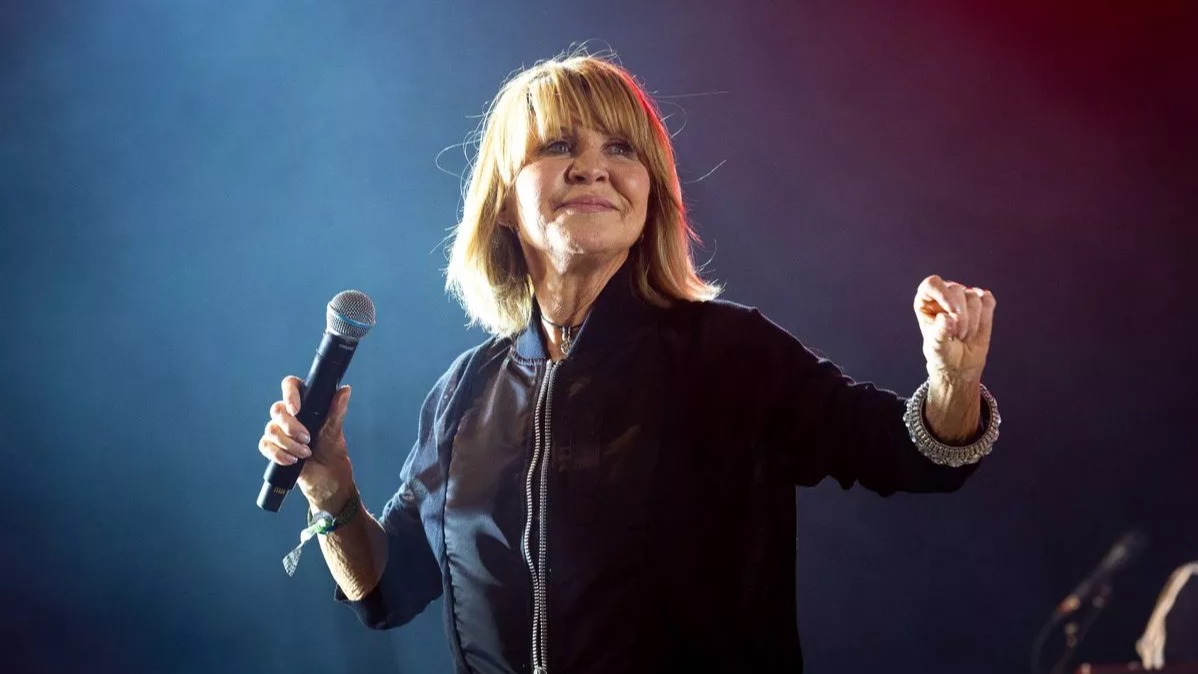 Lulu Breaks Down in Tears as She Makes Heartbreaking Admission About Relationship with Son